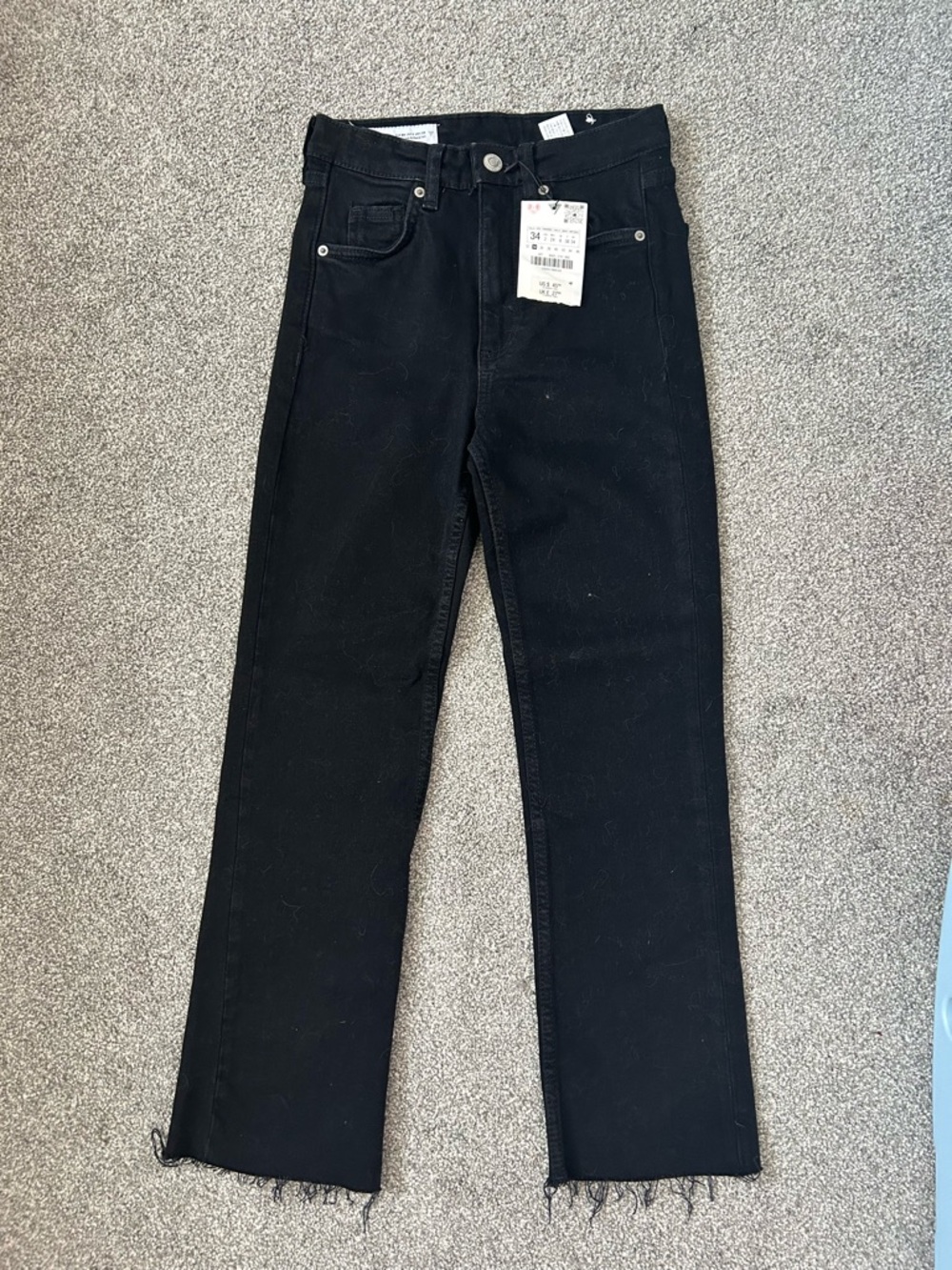 ZARA Black High-Rise Straight Jeans with Raw Hem, Size 2 - Picture 2 of 4